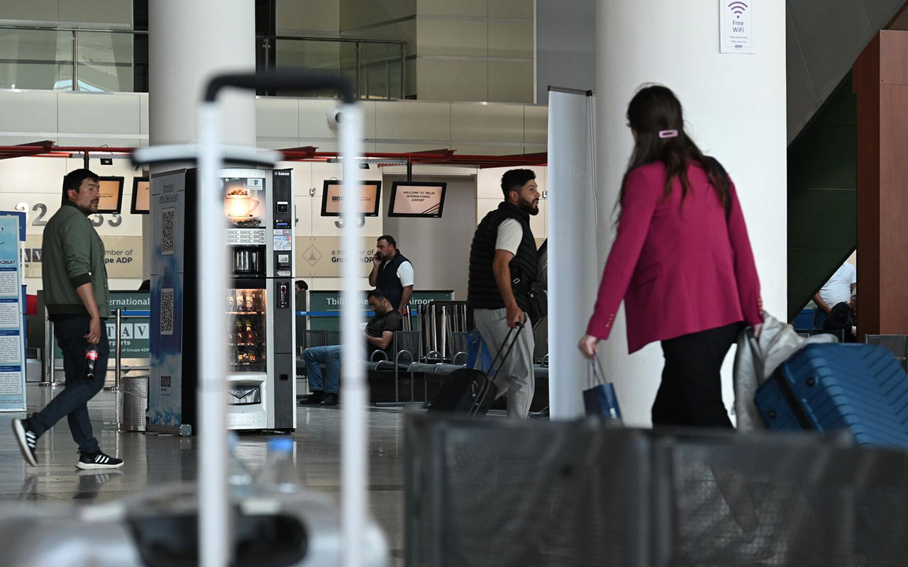 daha-55-qanunsuz-miqrant-saxladilar