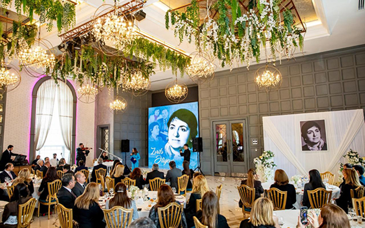 nerimanovda-zerife-eliyevanin-xatiresi-anildi