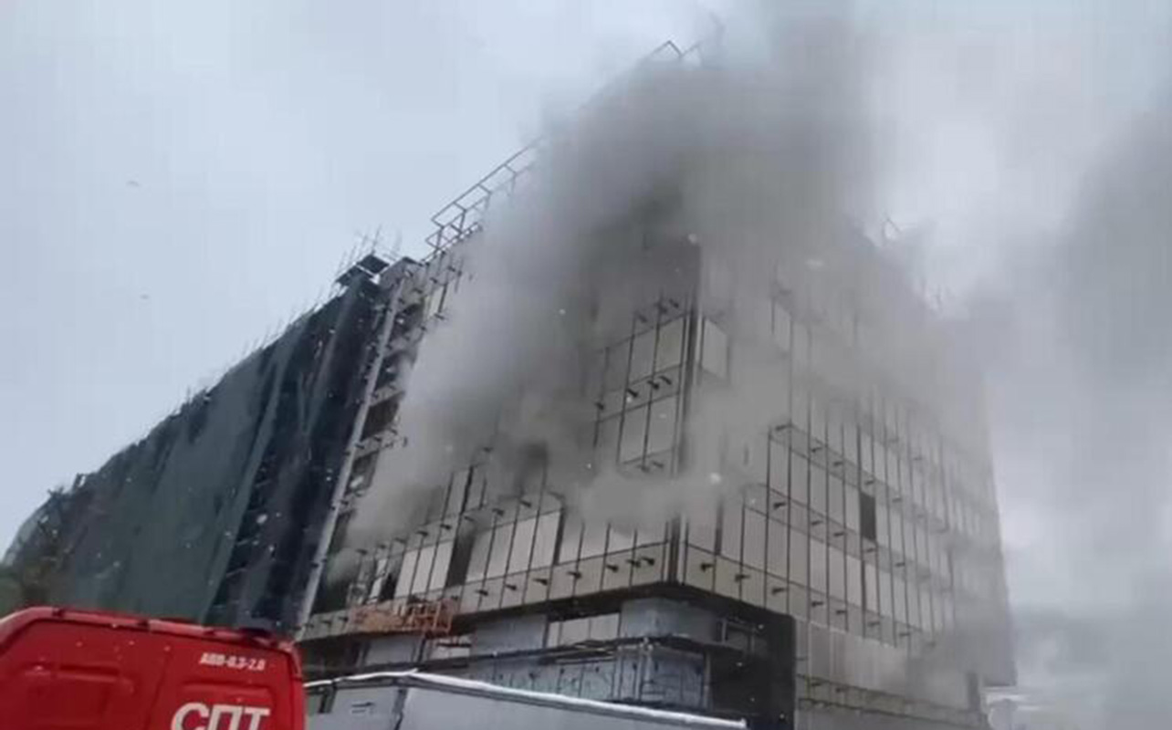 moskvada-guclu-yangin