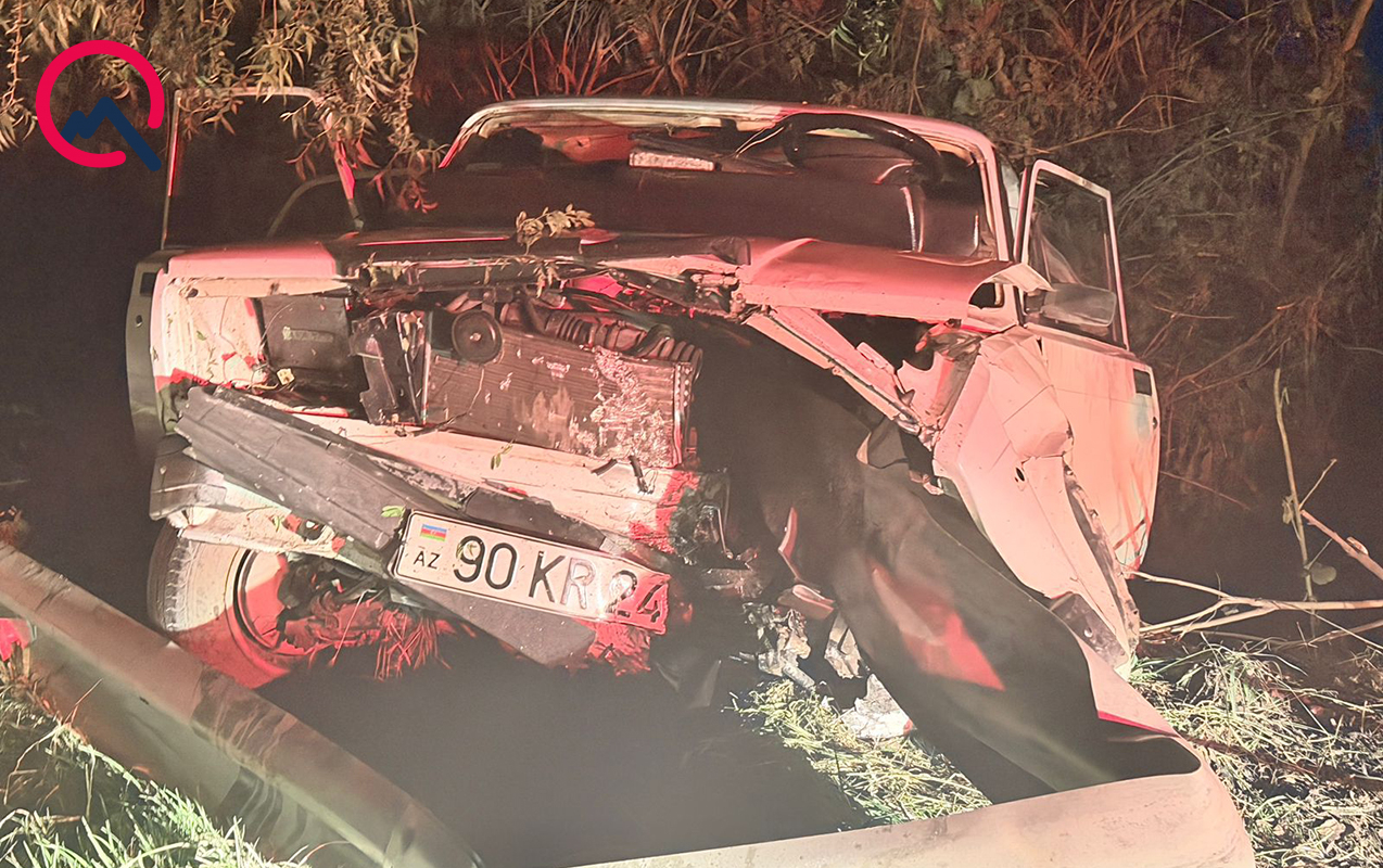 masin-yoldan-cixib-asdi