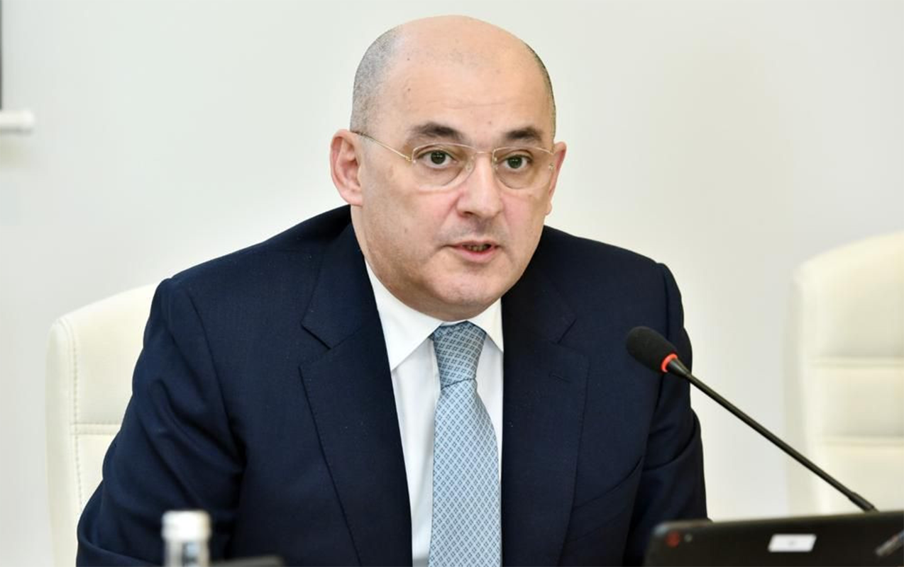 mallar-anbarlarda-5-6-il-sahibsiz-qalir-kohnelib-xarab-olur