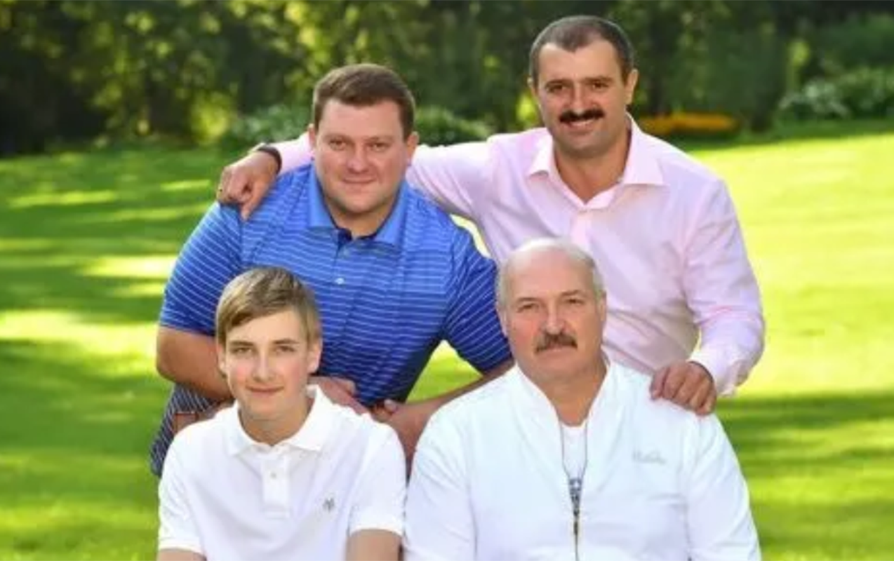 lukasenkonun-ogullari-da-sanksiyaya-meruz-qaldi