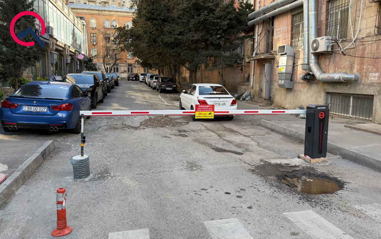 nerimanovda-heyete-qurasdirilan-slaqbaumlar-naraziliq-yaratdi