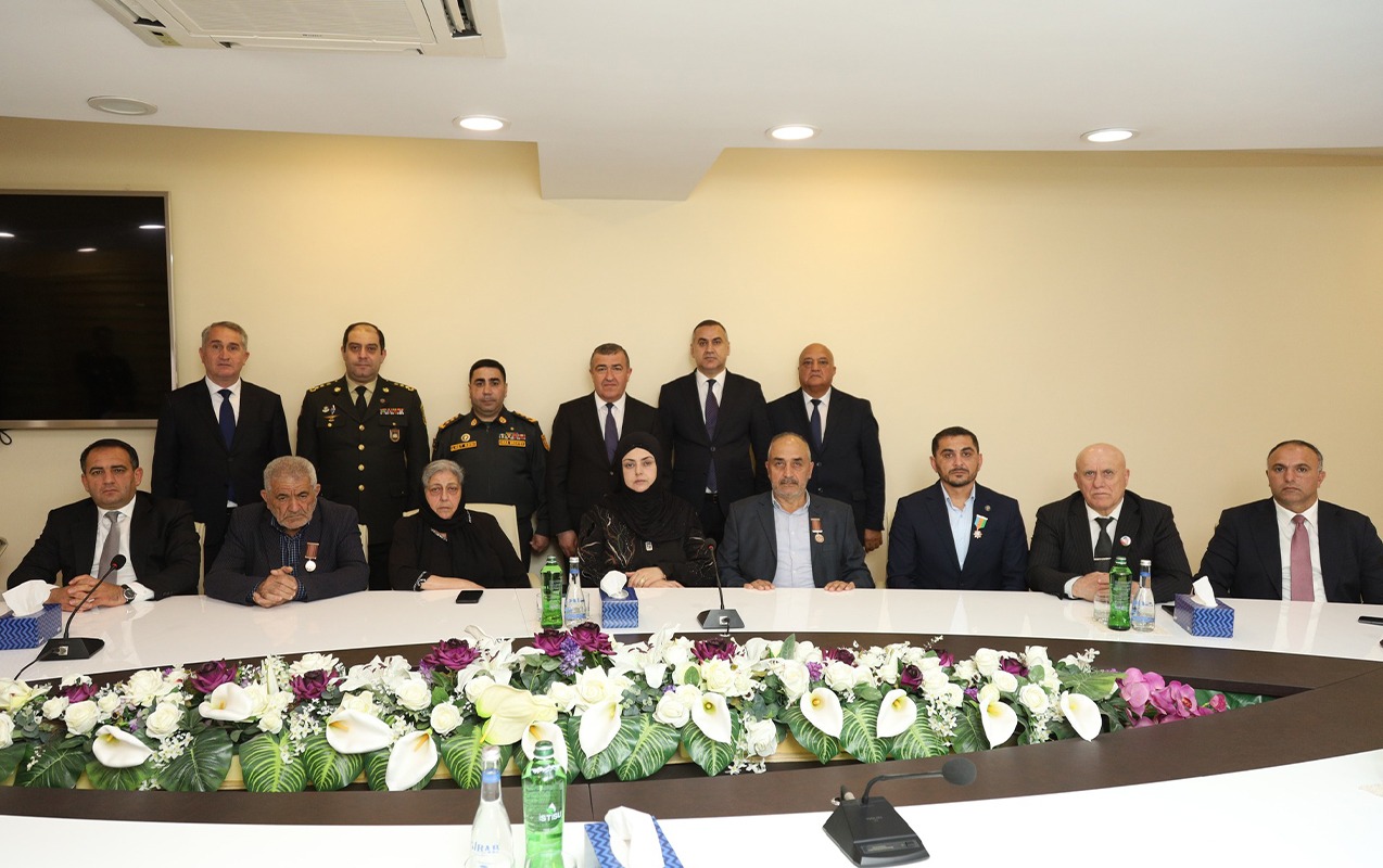 xetaide-herbcilerin-mukafatlarinin-teqdimetme-merasimi-kecirildi