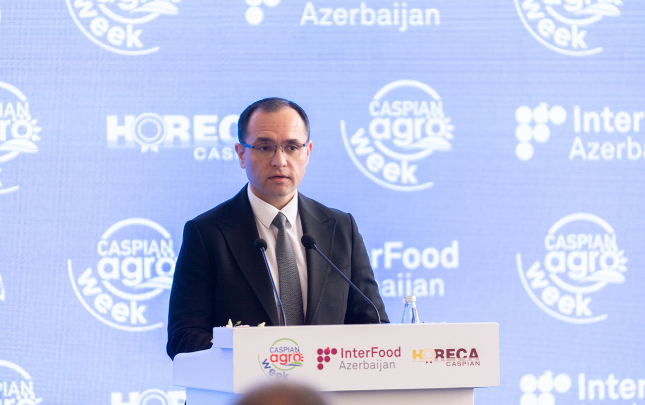 bakida-19-cu-azerbaycan-beynelxalq-kend-teserrufati-sergisi-kecirilir