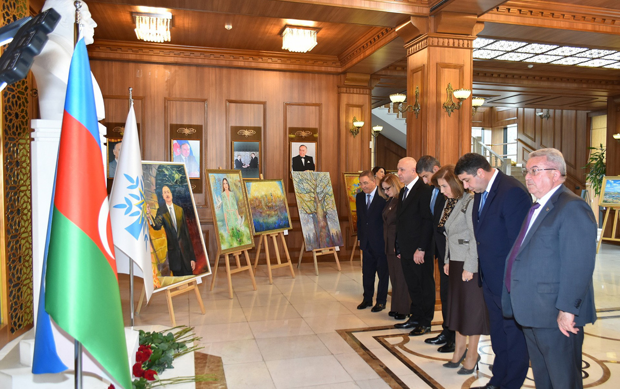 yasamal-rayonu-ulu-onderin-eziz-xatiresini-uca-tutur