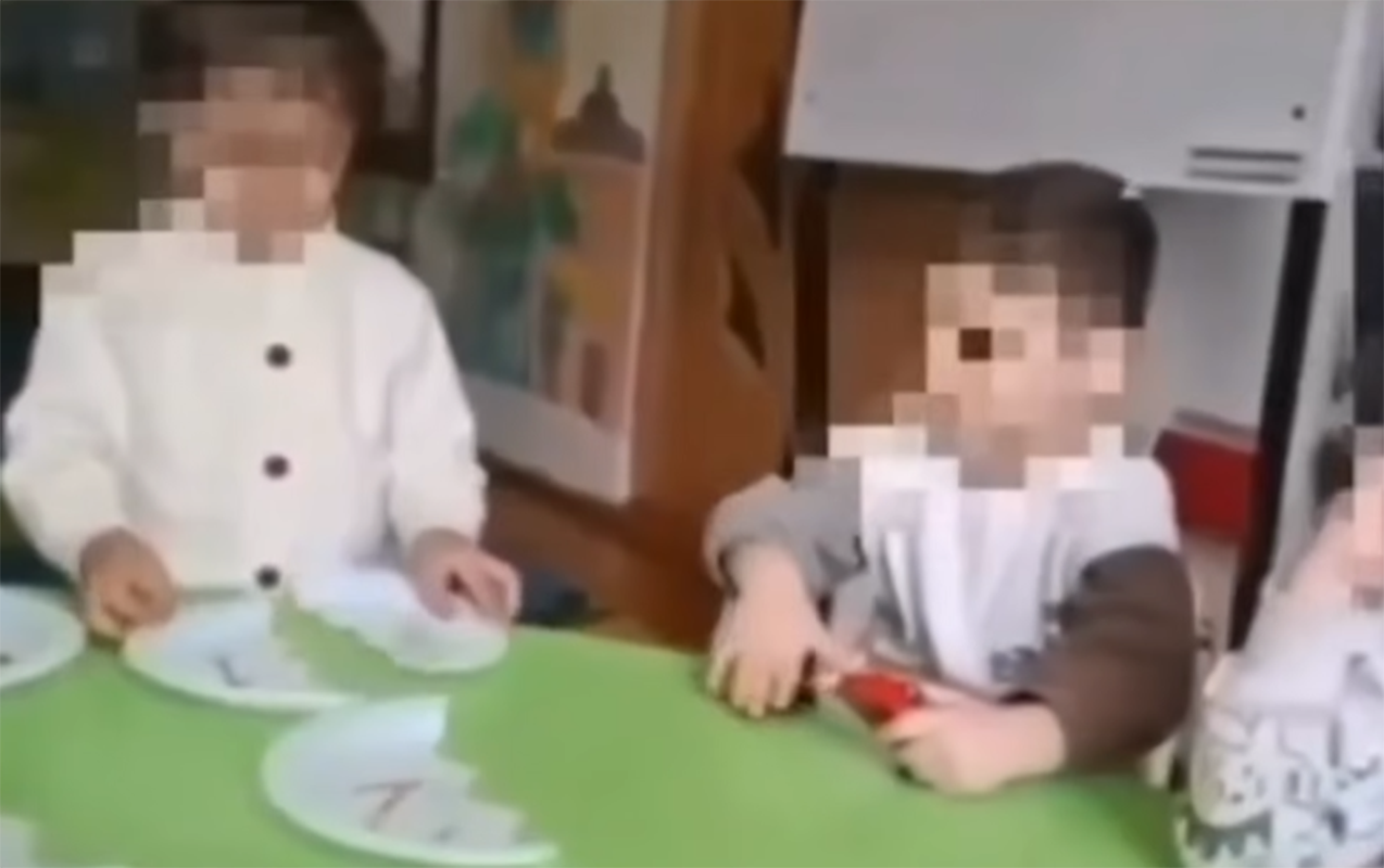 bagcada-terbiyeci-usaqlara-kobudluq-etdi-isden-cixarildi