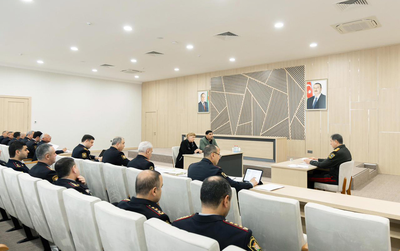 vilayet-eyvazov-imislide-vetendas-qebulu-ve-sira-baxisi-kecirdi