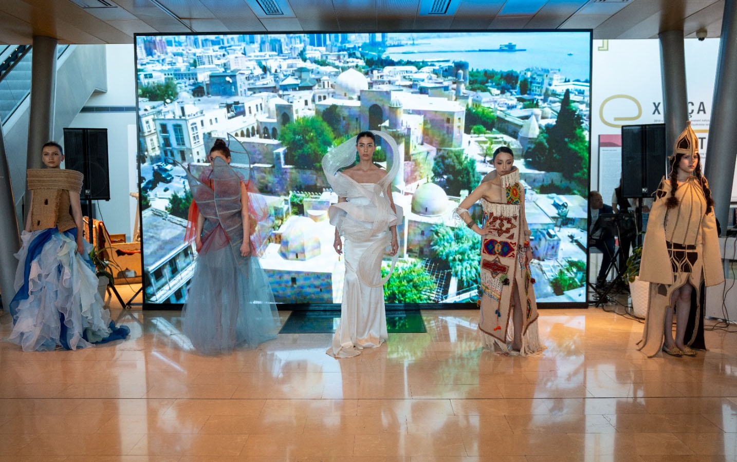milli-xalca-muzeyinde-eco-art-festivali-kecirildi