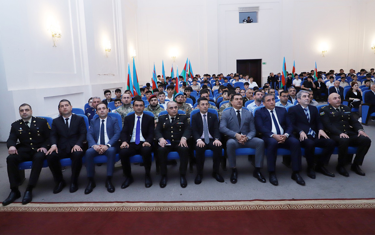 dovlet-xidmeti-balakende-gencler-ucun-tedbir-kecirdi