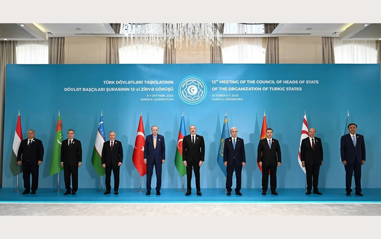 bakidan-turkustana-uzanan-intellektual-korpu