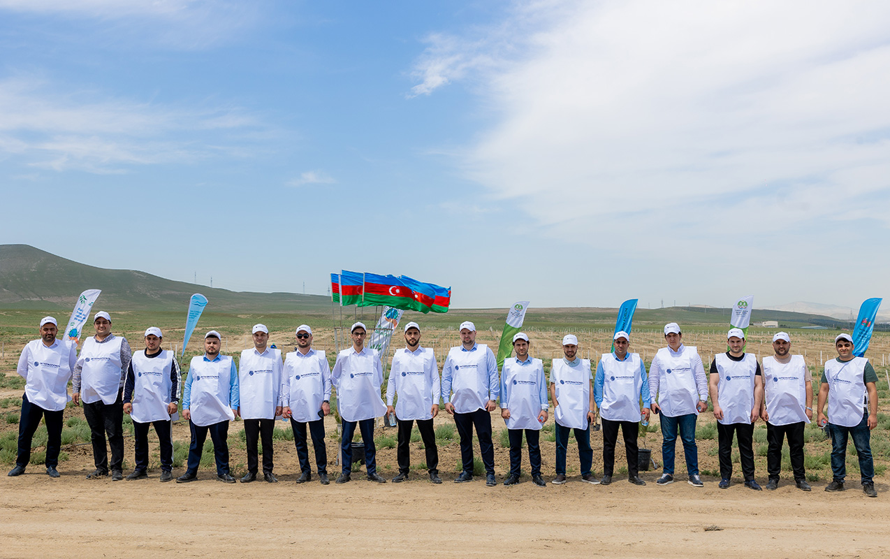 bokt-international-asc-ulu-onderin-xatiresine-hesr-edilmis-agacekme-aksiyasi-kecirdi