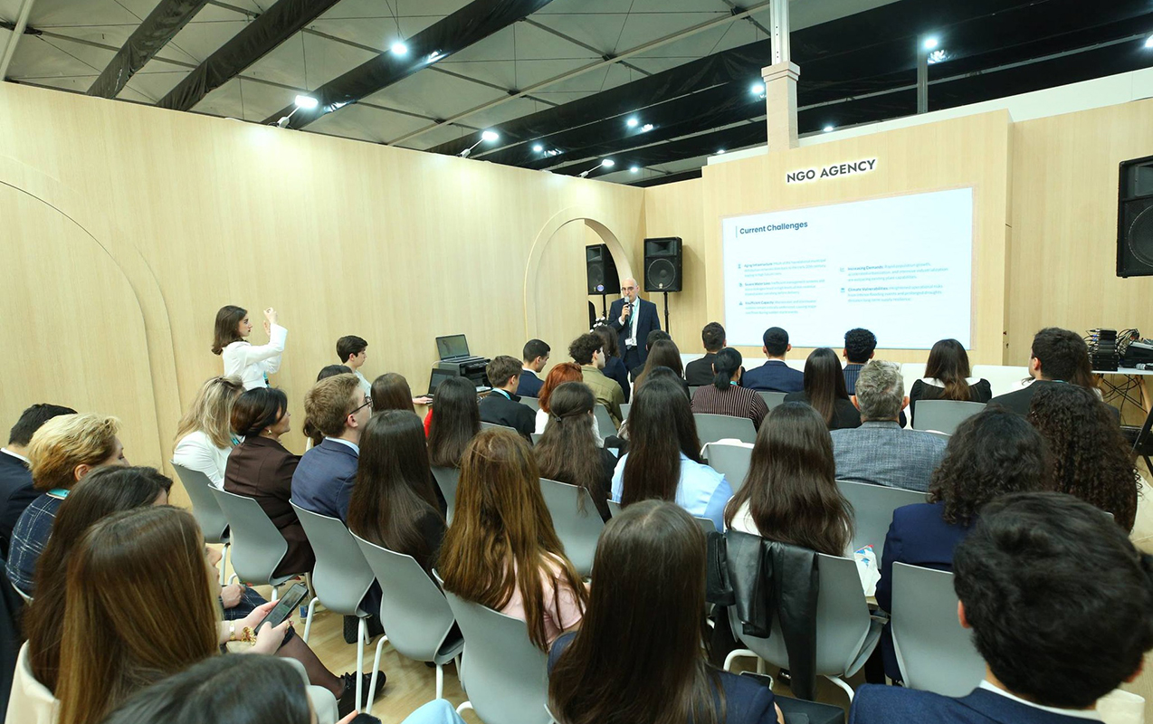 wuf13-urban-expoda-qht-agentliyinin-pavilyonunda-tedbir-kecirildi