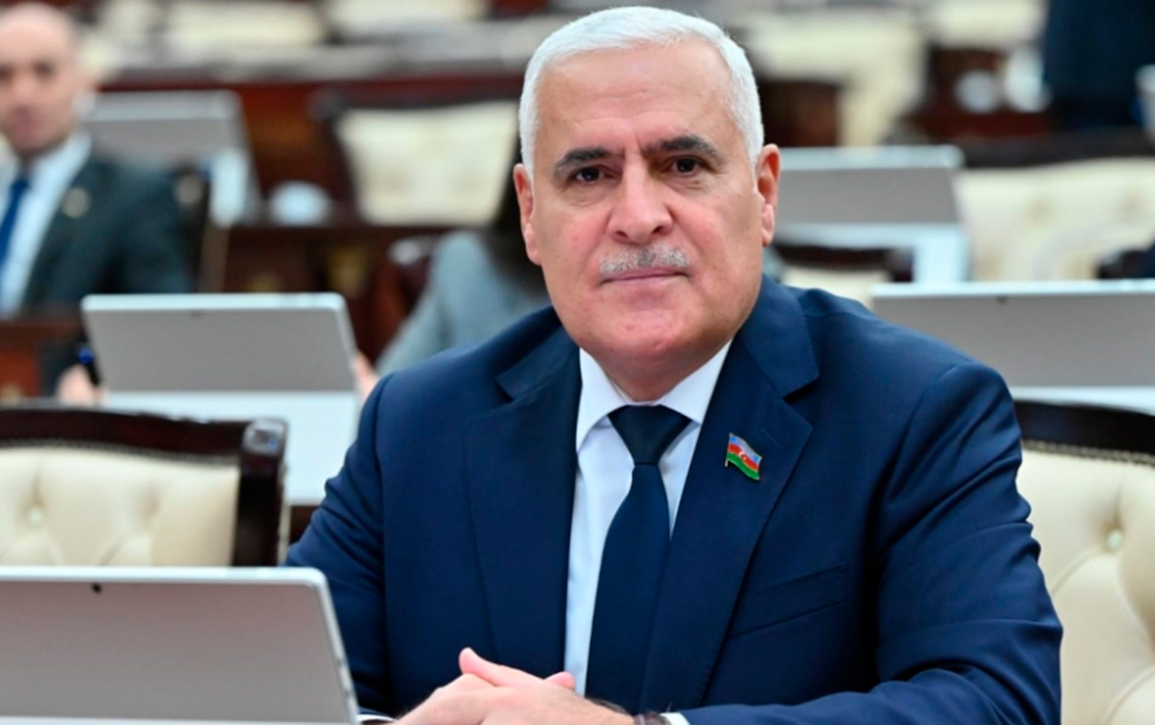 azerbaycanda-sehersalma-ve-memarliq-enenelerinin-coxesrlik-zengin-tarixi-var
