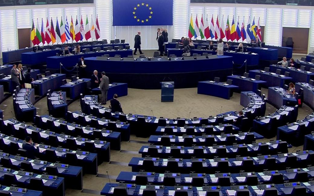 avropa-parlamentinin-deputatlari-qurumun-azerbaycanla-bagli-siyasetini-tenqid-edibler