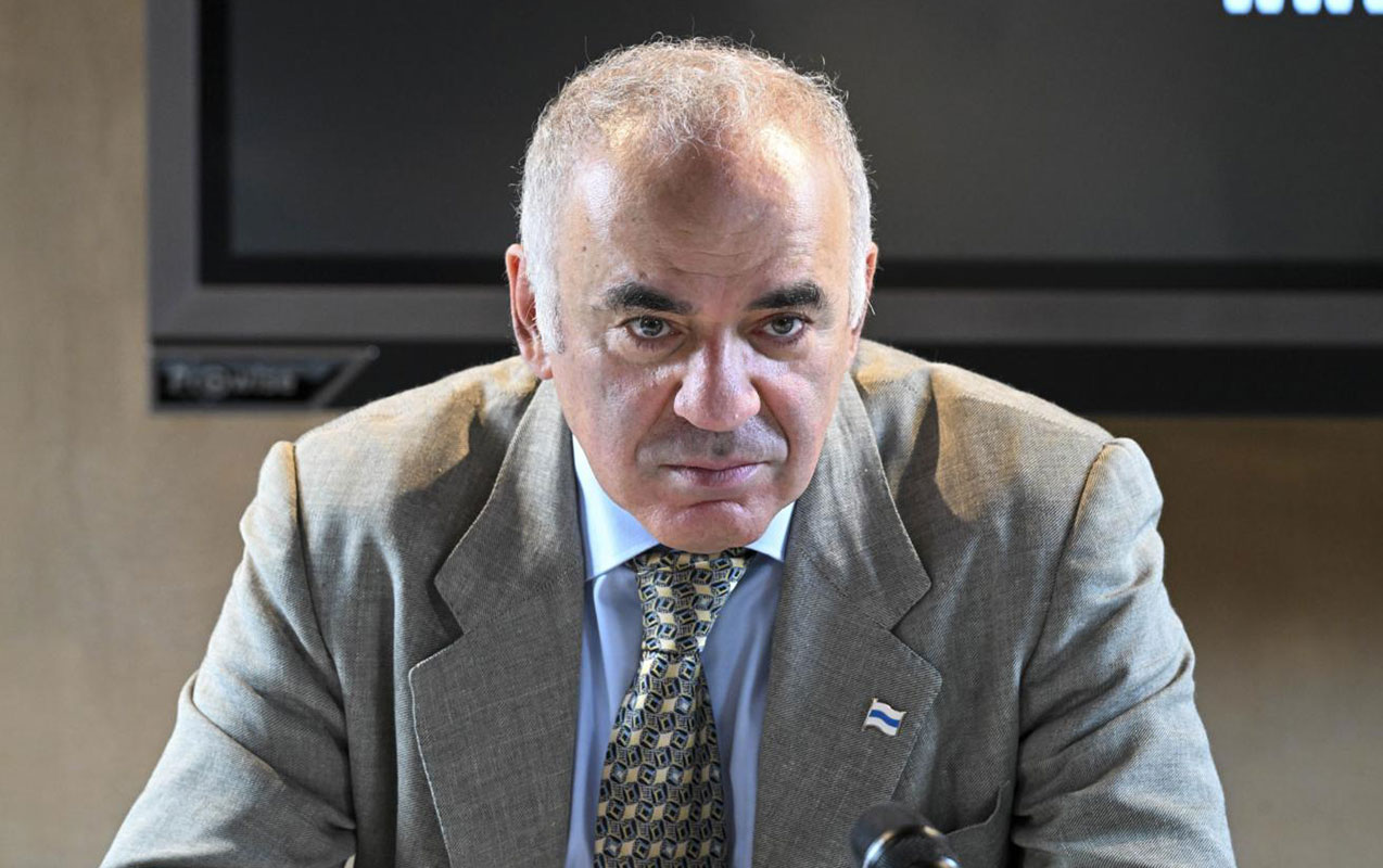 kasparov-beynelxalq-axtarisa-verildi