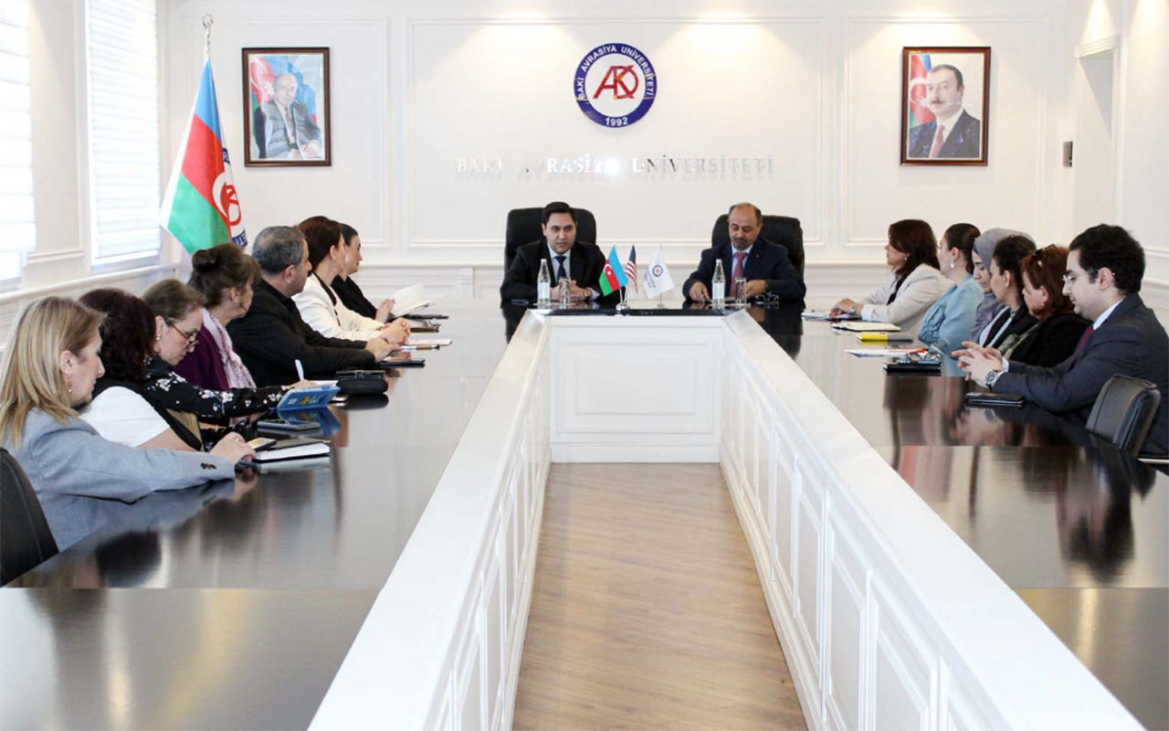 merkezi-florida-universitetinin-professoru-baau-nun-qonagidir