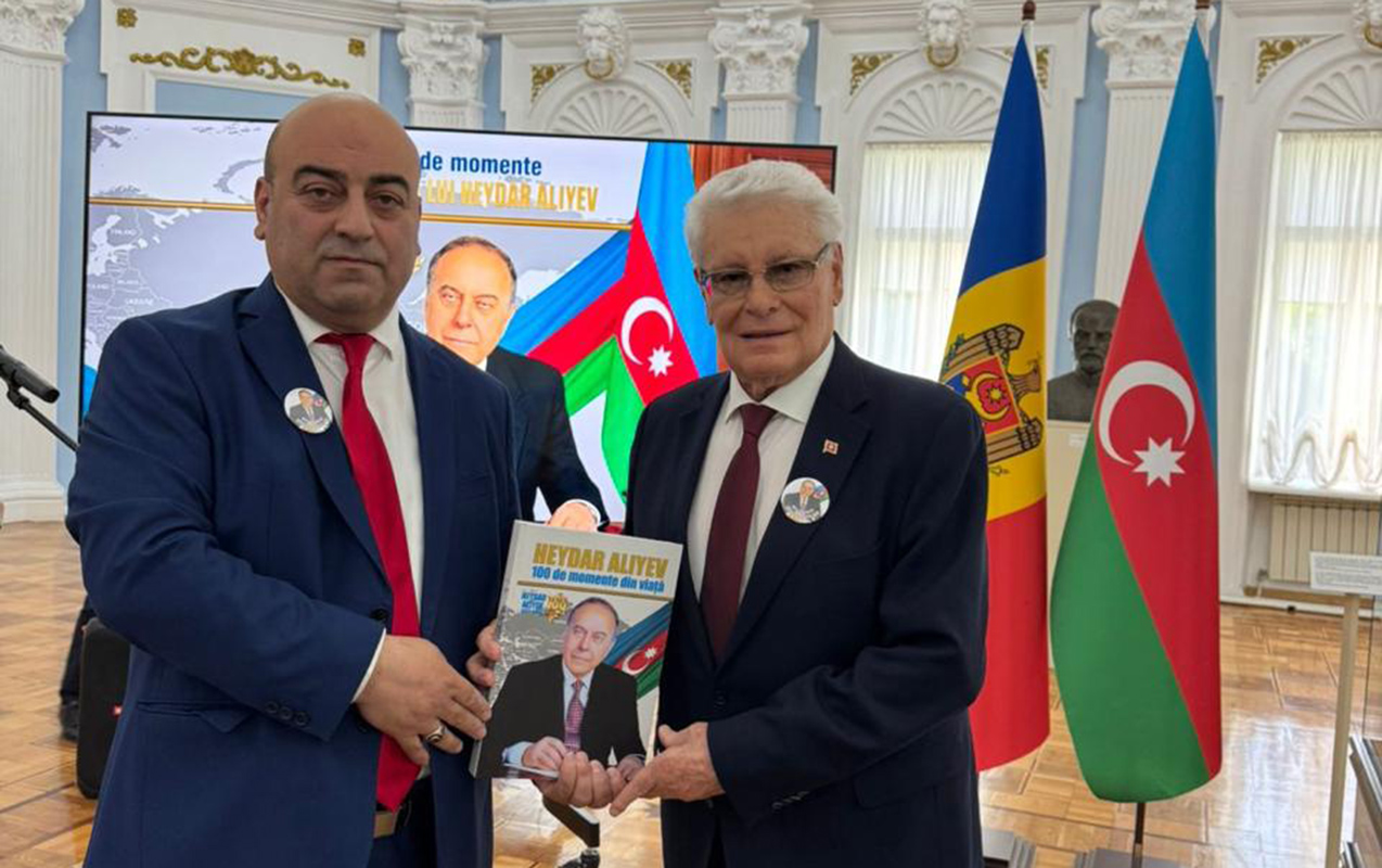 moldovanin-kisineu-seherinde-heyder-eliyev-heyatinin-100-ani-kitabinin-teqdimati