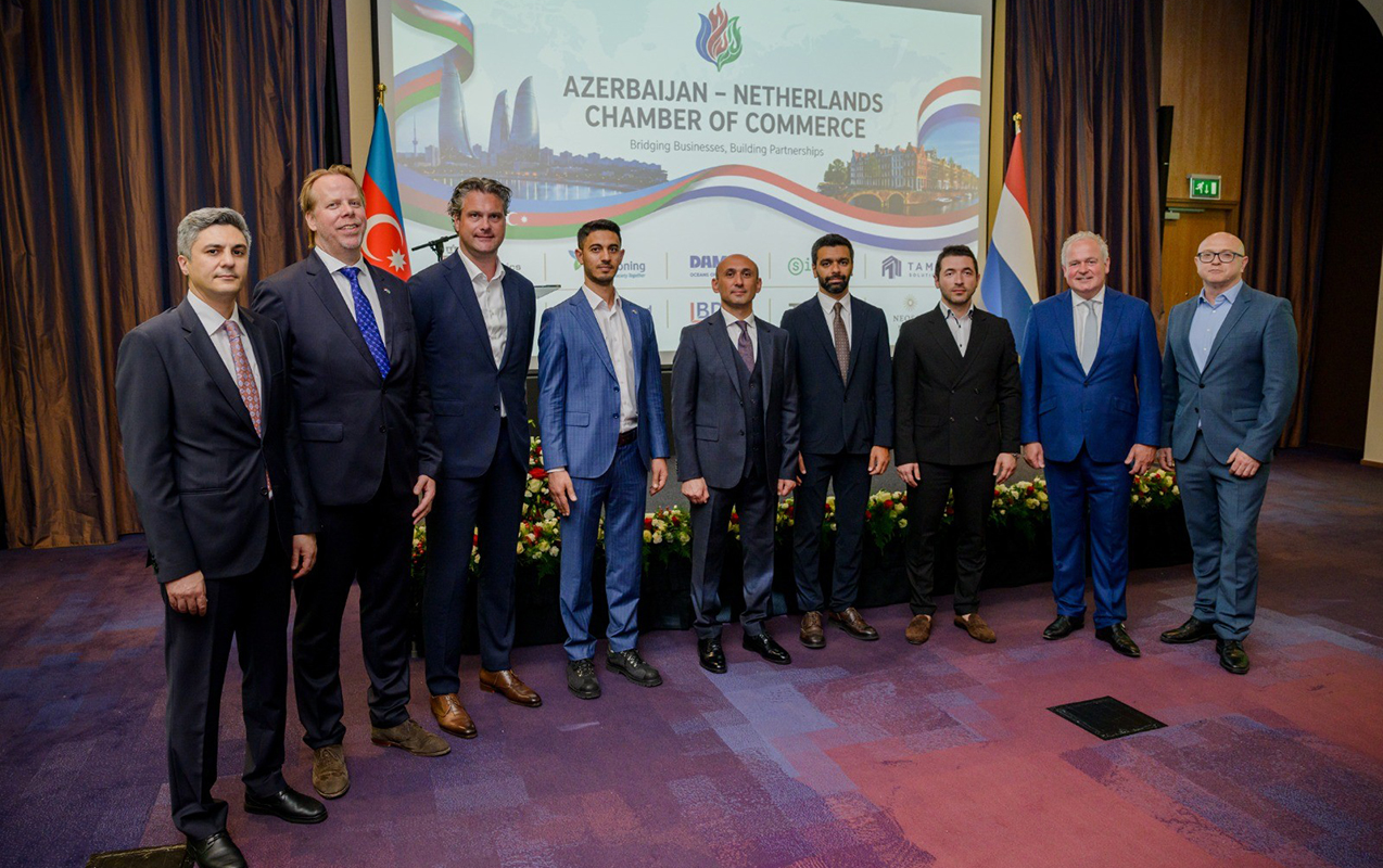 azerbaycan-niderland-ticaret-palatasi-tesis-edildi