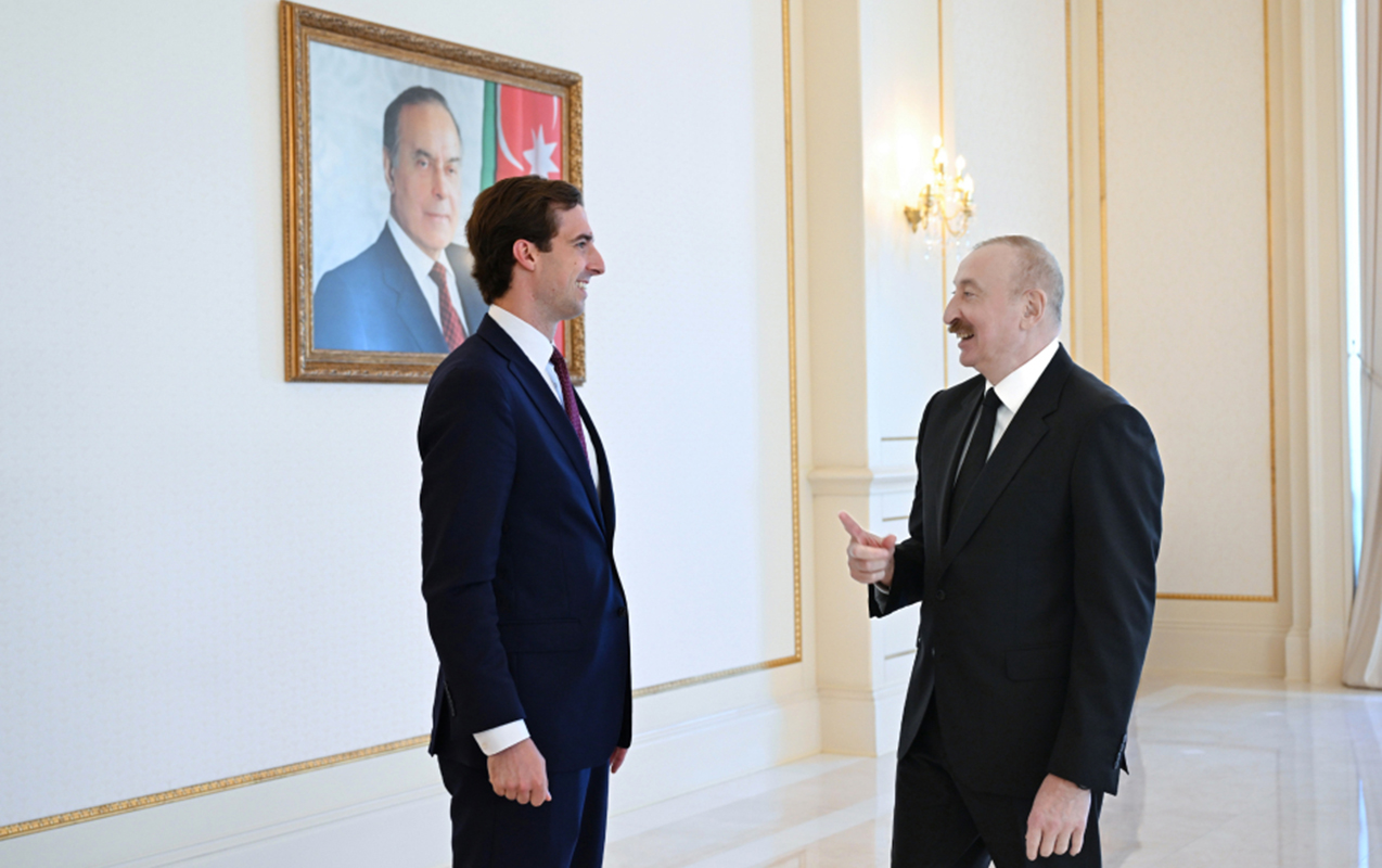prezident-abs-dovlet-katibinin-komekcisini-qebul-etdi