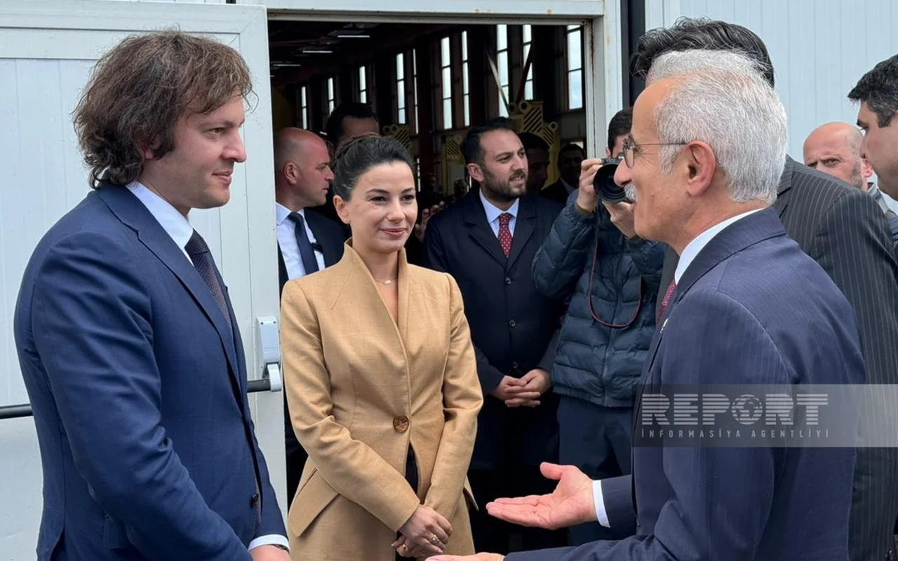 btq-demir-yolu-xettinin-resmi-acilisi-kecirilir