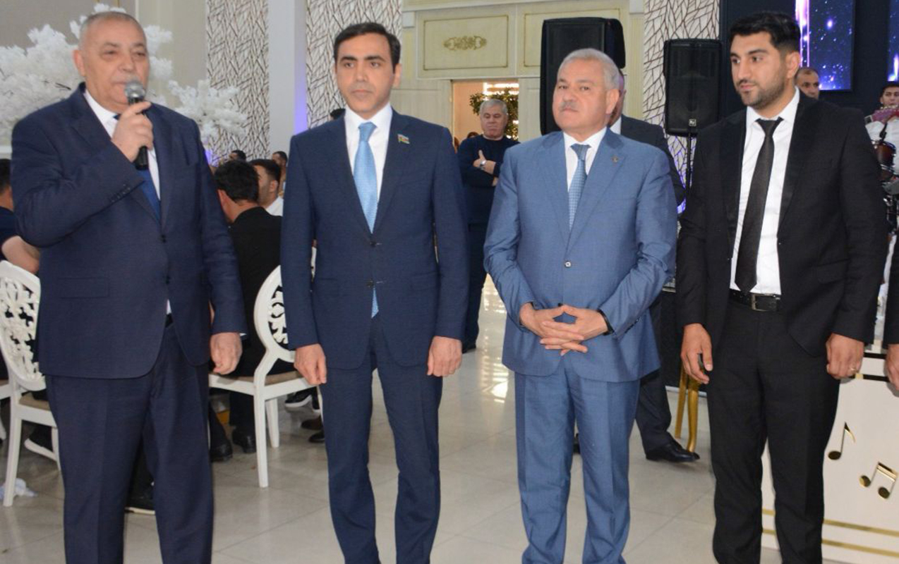 millet-vekili-qazinin-toyunda