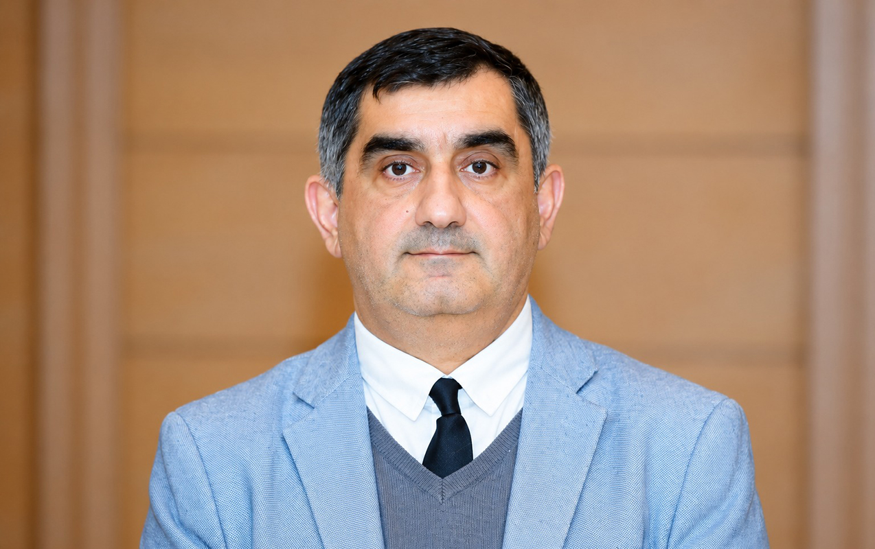 bu-gun-adinin-menasini-dusunen-sagird-sabah-duzgun-ad-sececek
