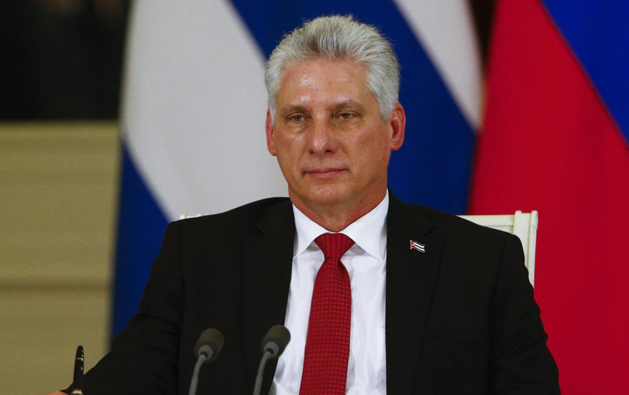 abs-kuba-prezidenti-ve-ailesine-sanksiya-tetbiq-etdi