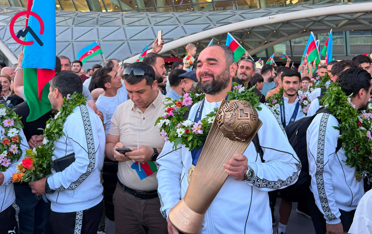 millimiz-bakida-bele-qarsilandi