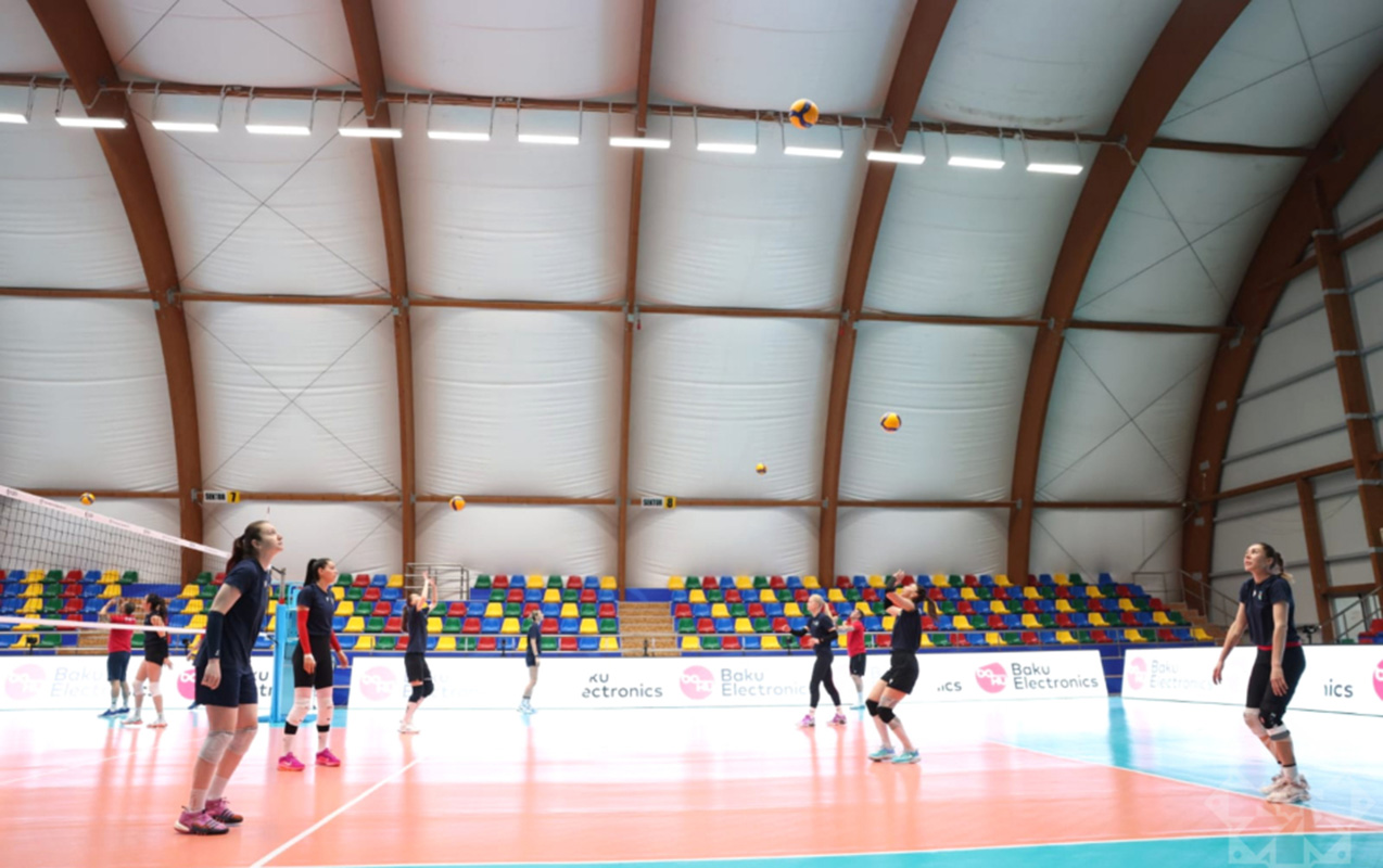 azerbaycanin-qadin-voleybol-millisi-isvec-yigmasina-uduzdu