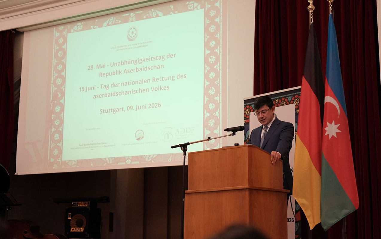 azerbaycan-diasporu-stutqartda-tedbir-teskil-etdi