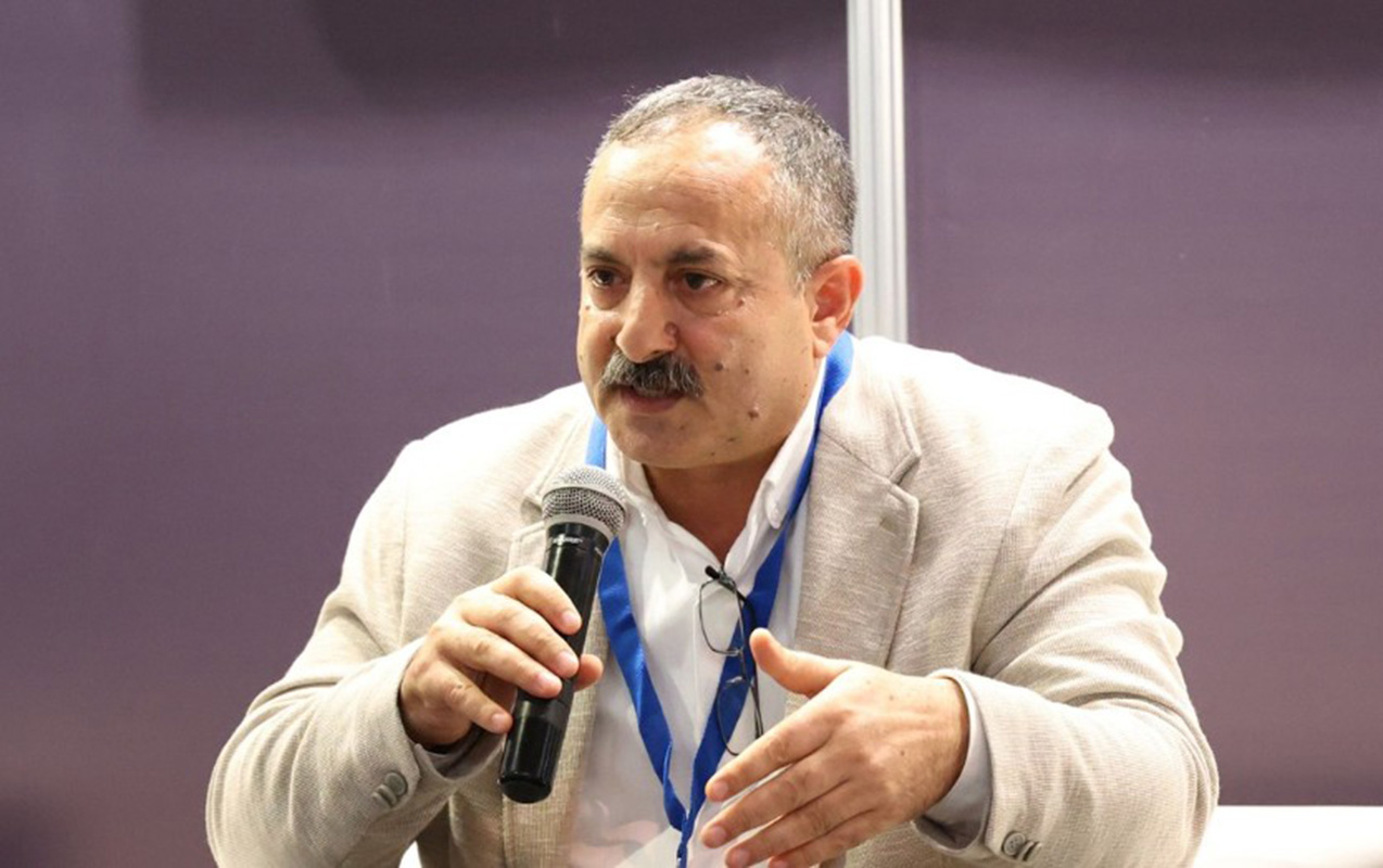 etimad-baskecidin-ailesine-qarsi-kiberhucum