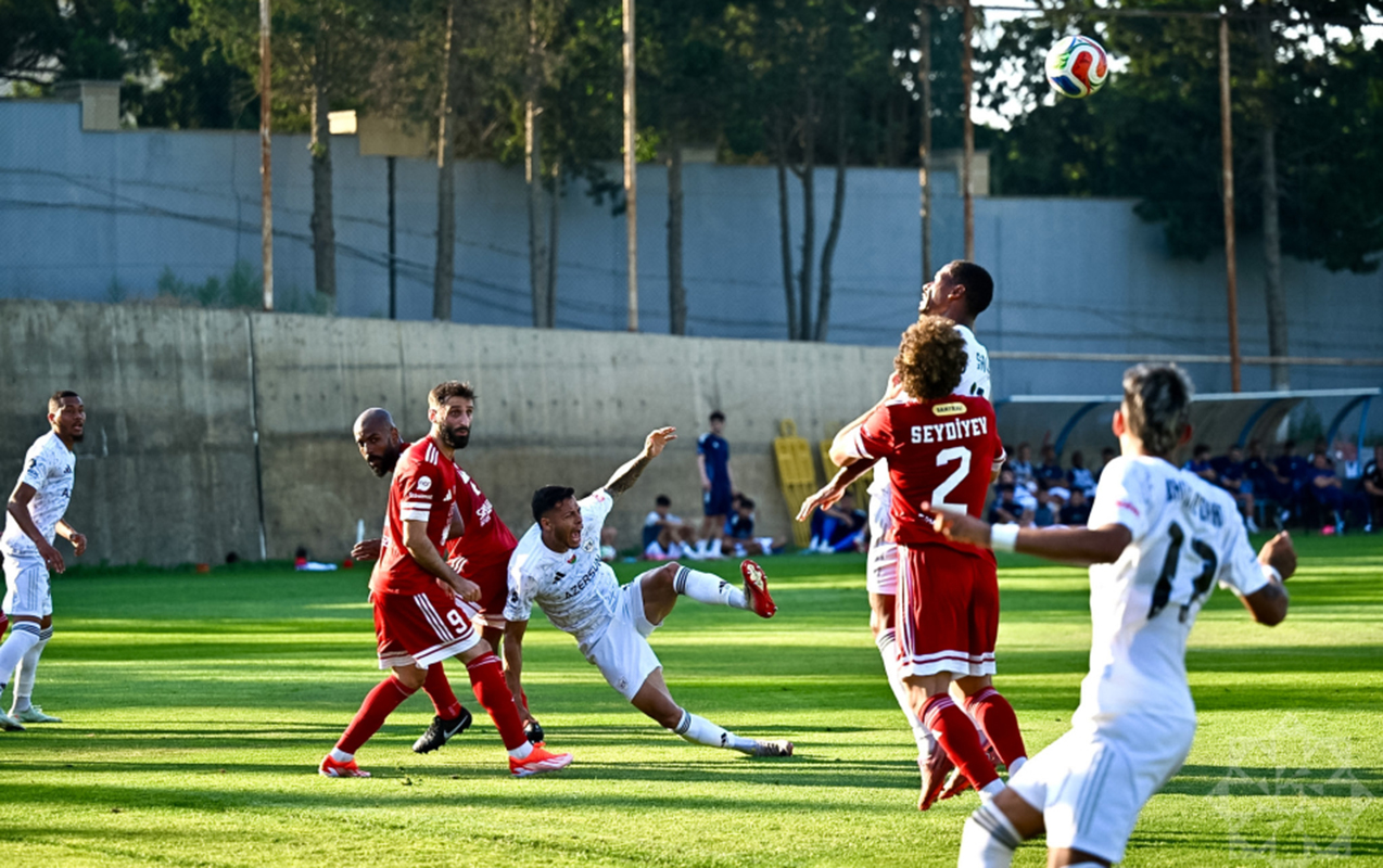 qarabag-zire-oyununda-7-qol
