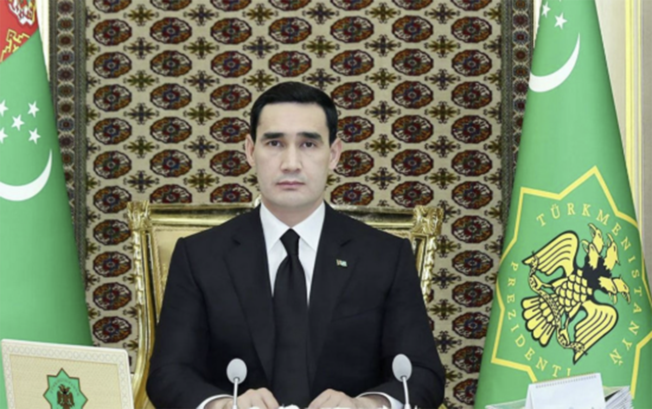 turkmenistan-prezidenti-azerbaycana-geldi