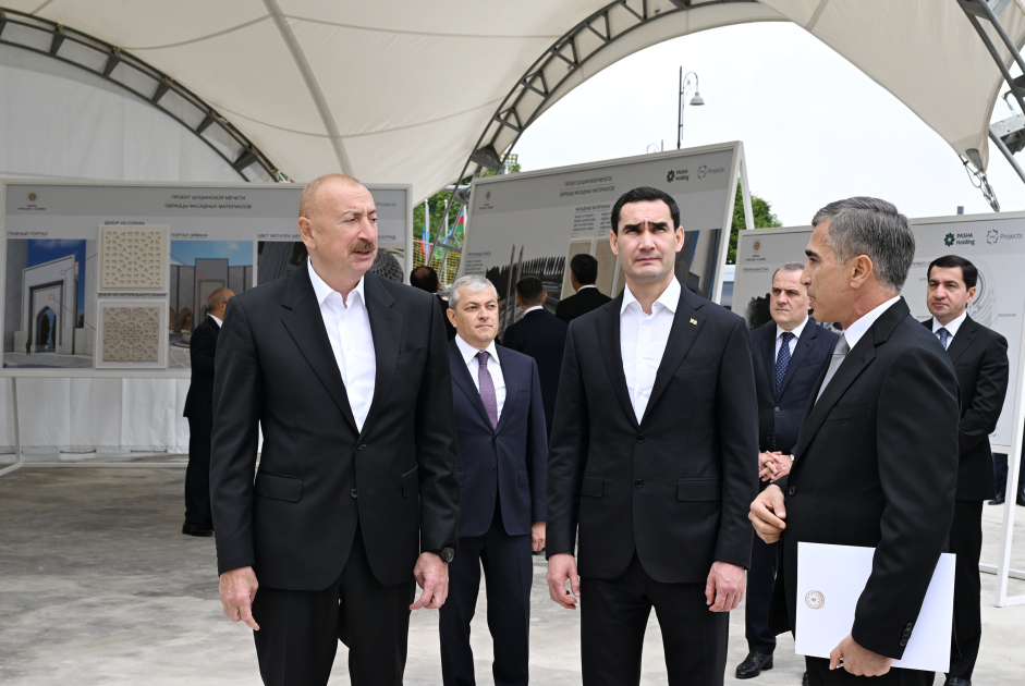 Prezidentlər Şuşa məscidində tikinti işləri ilə tanış oldular - FOTOLAR 6 22