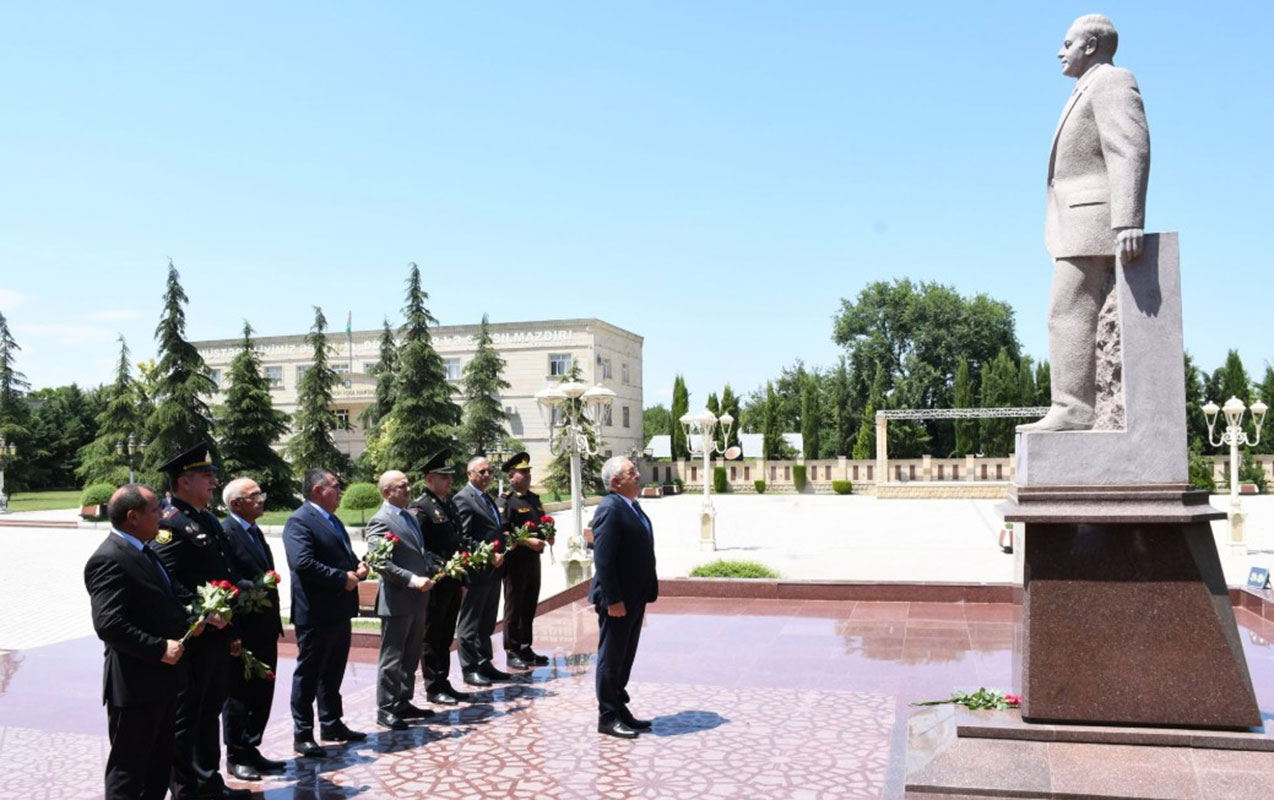 agdamda-dovlet-qulluqcularinin-pese-bayrami-gunune-hesr-olunmus-tedbir-kecirilib