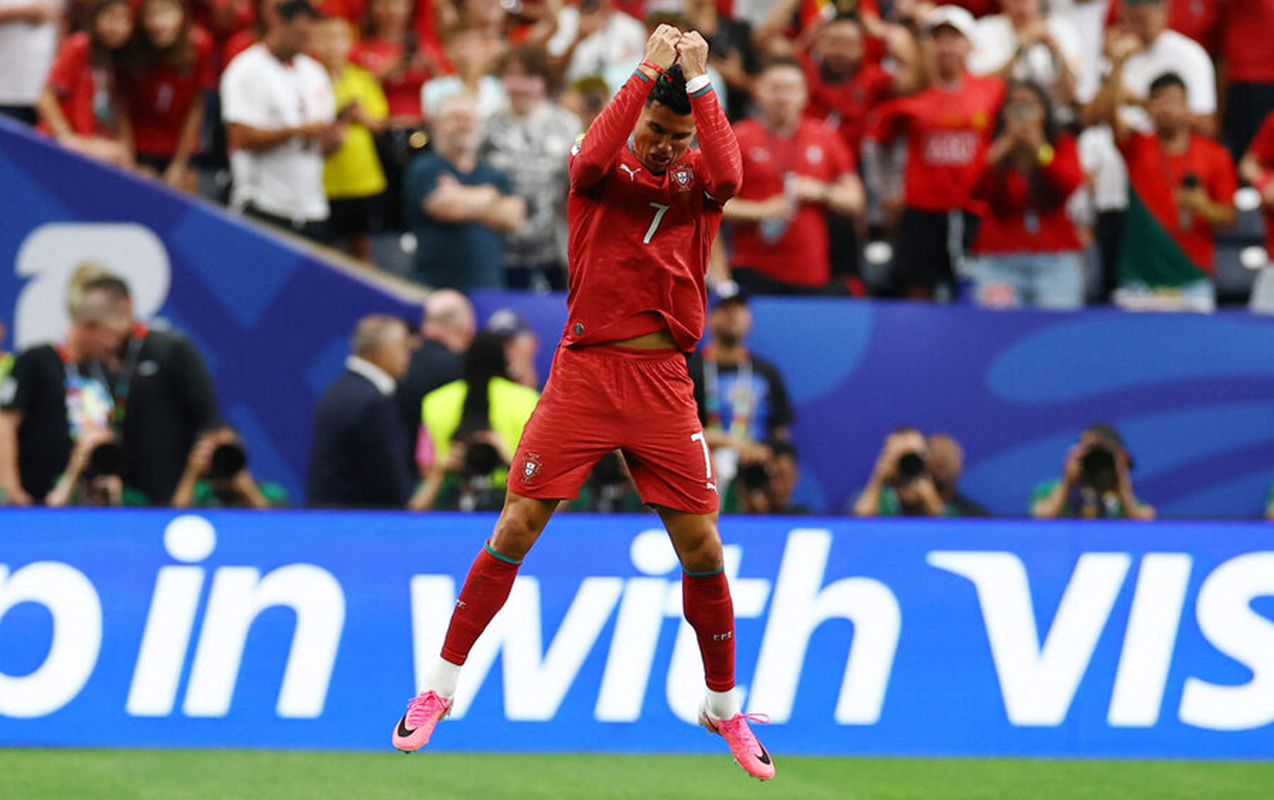 ronaldo-ginnesin-rekordlar-kitabina-dusdu