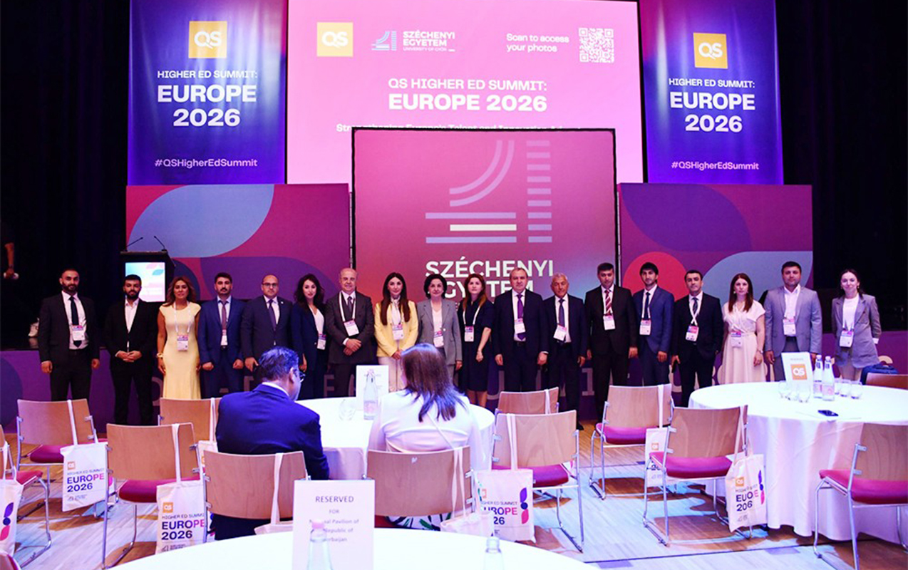 azerbaycan-universitetinin-numayendeleri-budapestde-sammitde