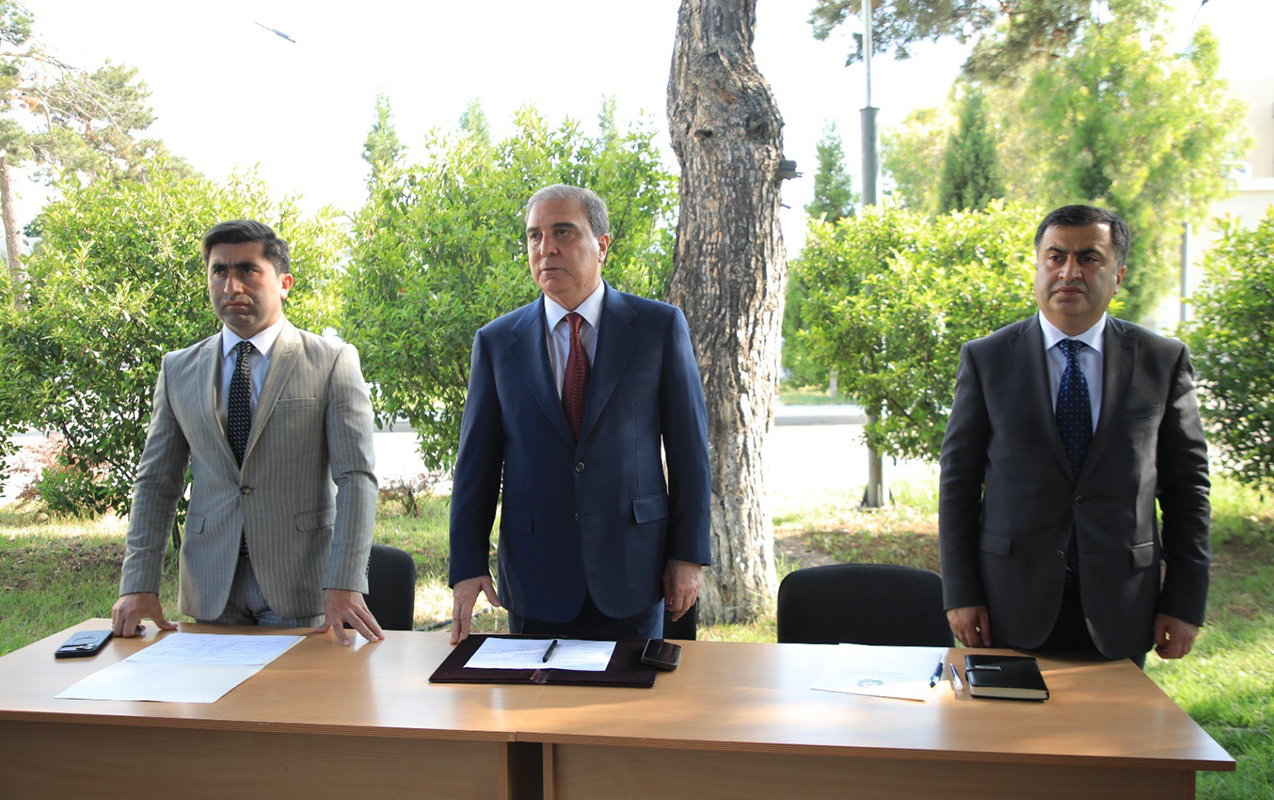 niyazi-bayramov-vetendaslarla-seyyar-gorus-kecirdi