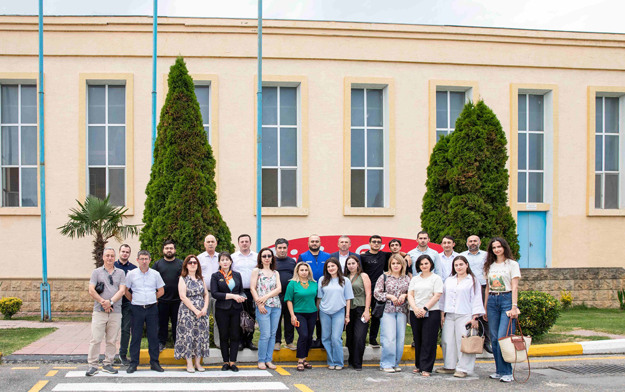 azersun-holdinq-qafqaz-konserv-zavoduna-mediatur-teskil-etdi