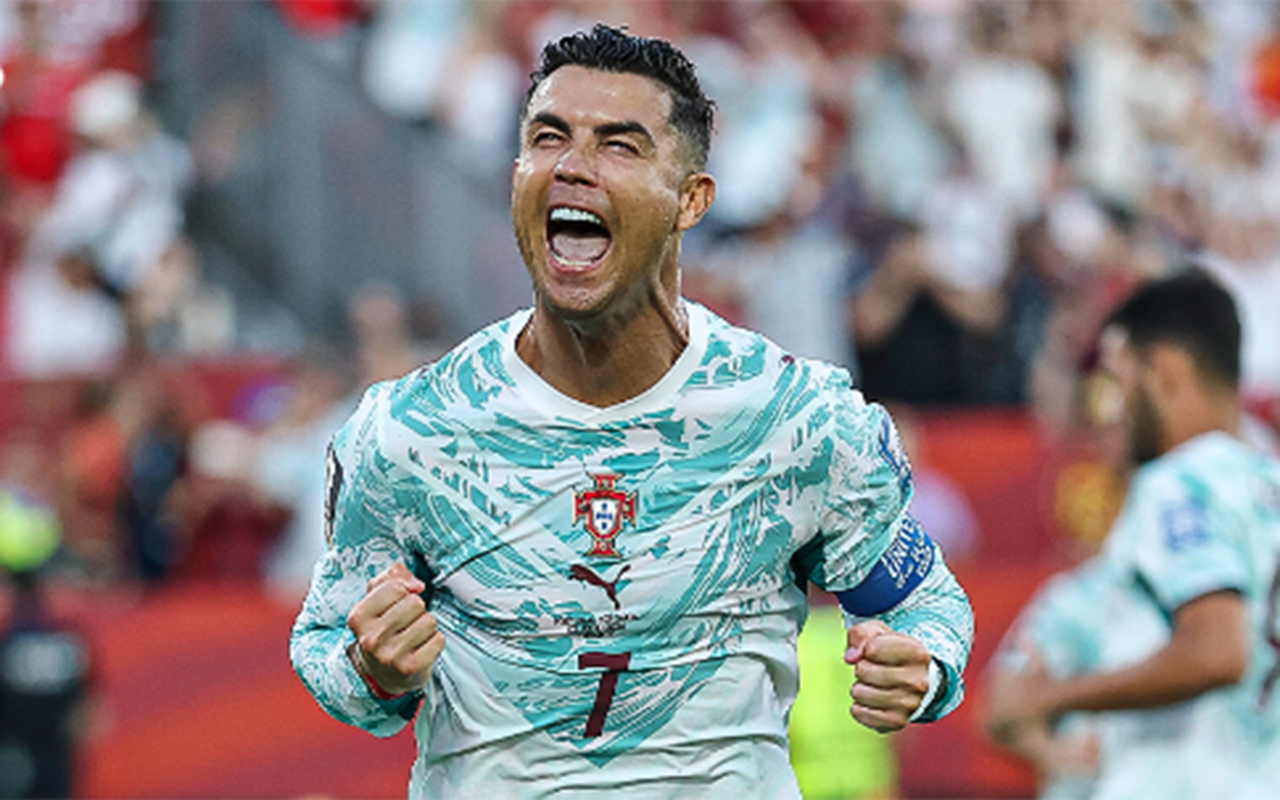 ronaldodan-beraberlik-qolu