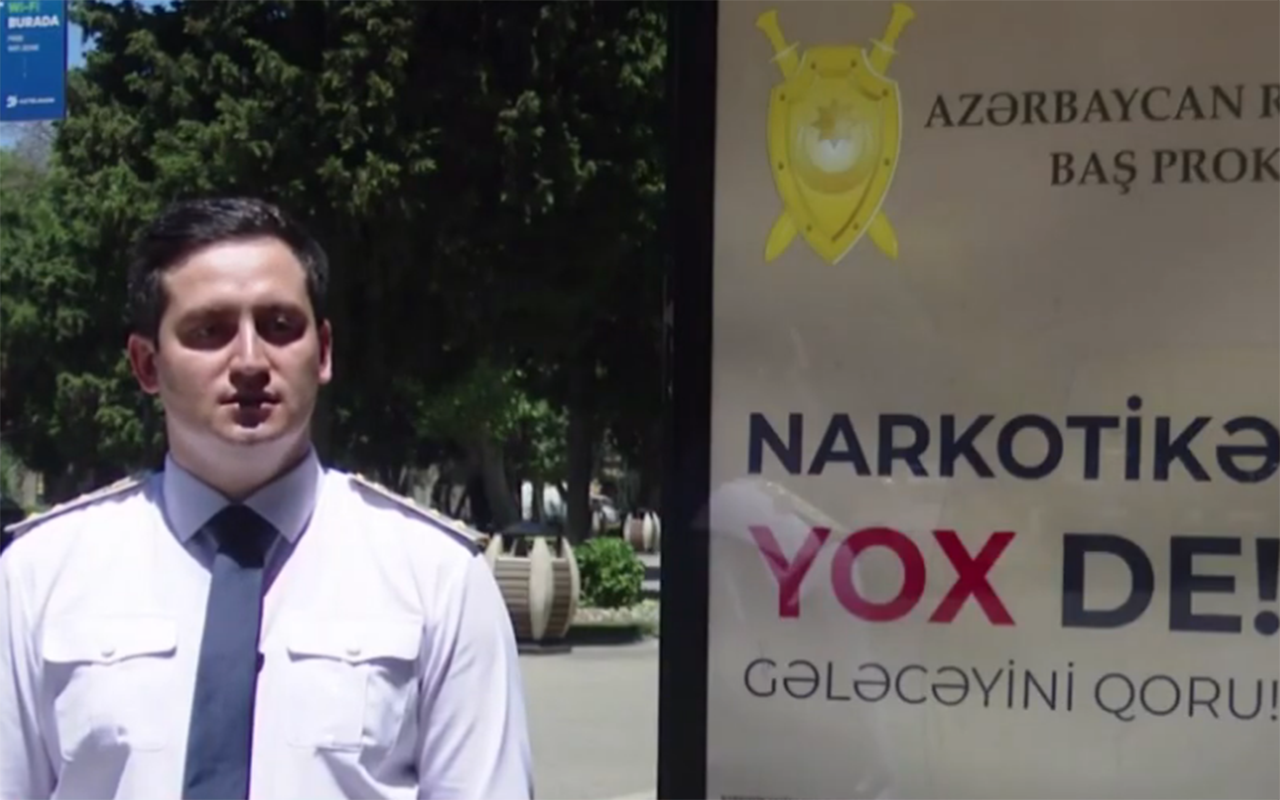 onlar-reklam-lovhesi-deyil-yazilani-icra-edek