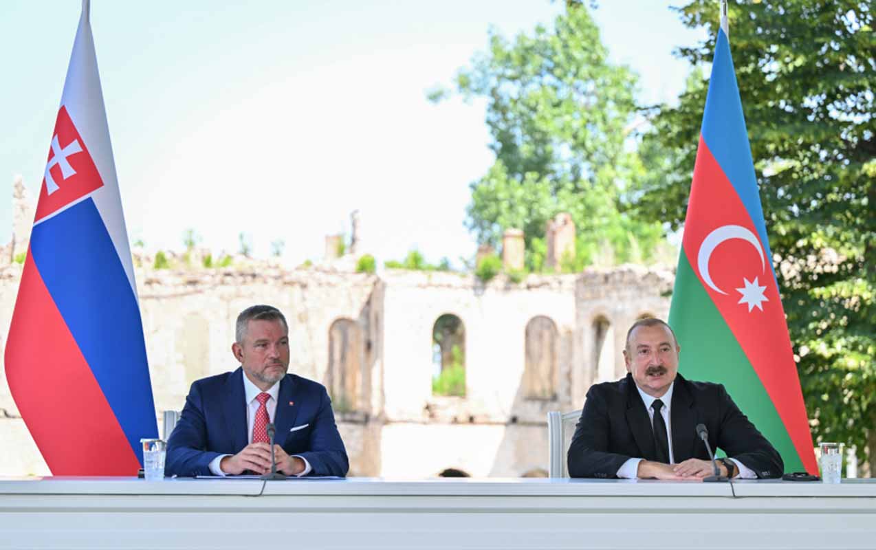 liderler-metbuata-beyanatlarla-cixis-edirler