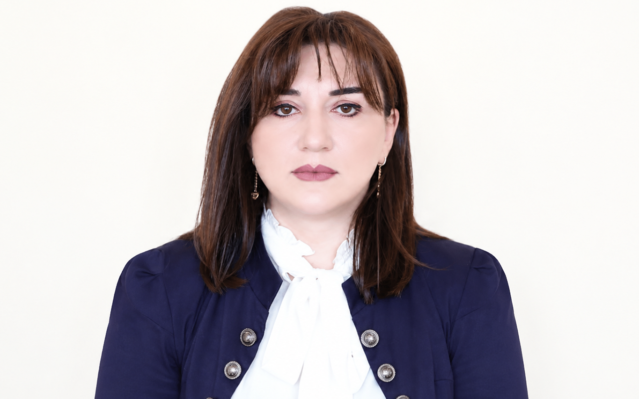 44-yasli-muellim-vefat-etdi