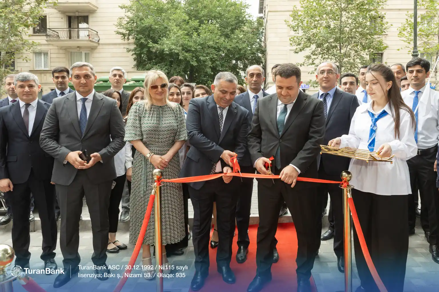 “TuranBank”dan yenilik: Gəncə filialı artıq bu ünvanda - FOTOLAR 2 1