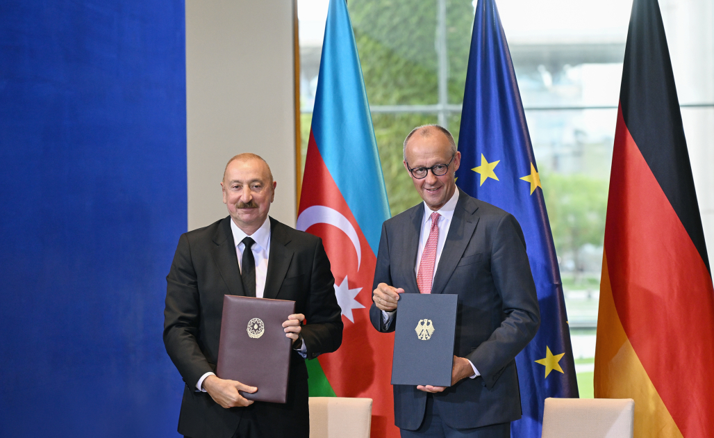 Berlində Azərbaycan-Almaniya sənədləri imzalandı - FOTOLAR 5 6