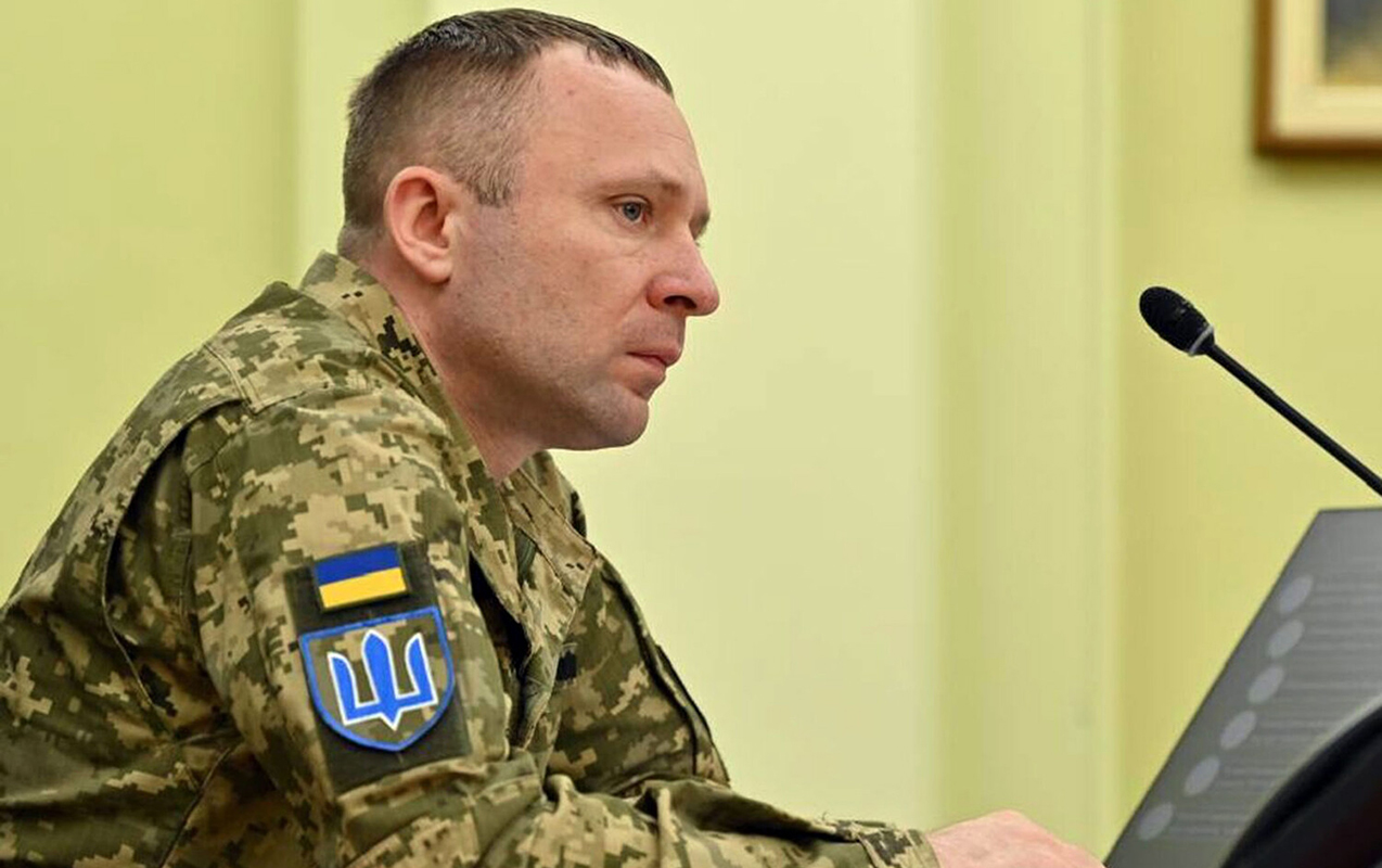 zelenski-onu-ordunun-bas-komandani-teyin-etdi