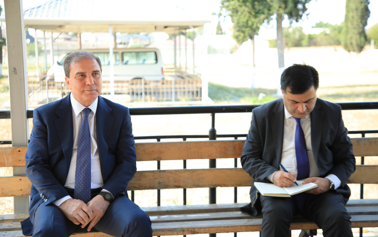 niyazi-bayramov-novbeti-defe-vetendaslarla-gorusdu