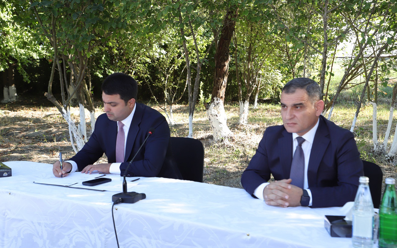 neftcalanin-icra-bascisi-seyyar-gorus-kecirdi