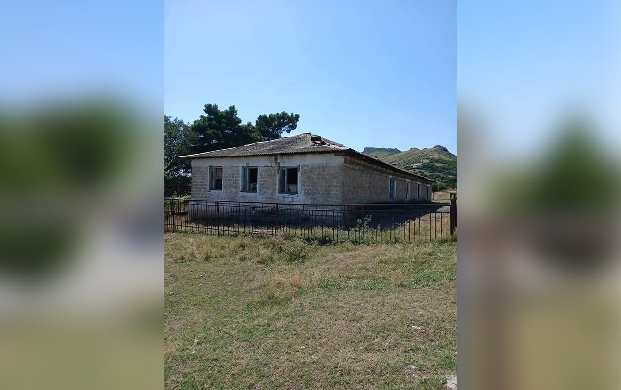 dasbulaq-kend-orta-mektebi-baglanir